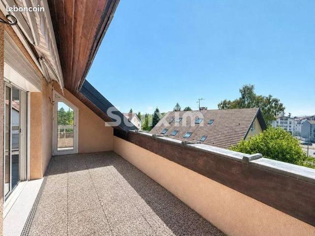 Appartement 6 pièces 158 m²