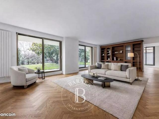 Appartement 6 pièces 158 m²