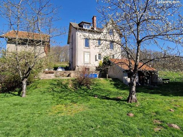 Appartement 6 pièces 158 m²