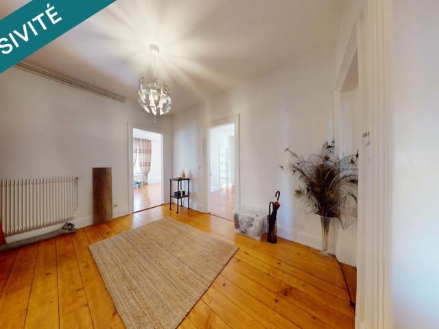 Appartement 6 pièces 158 m²