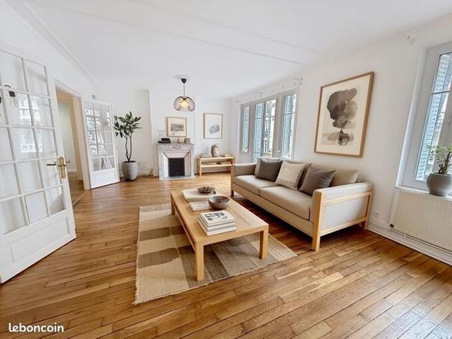 Appartement 6 pièces 158 m²