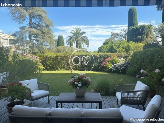 Appartement 6 pièces 160 m²