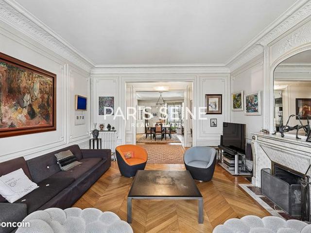 Appartement 6 pièces 160 m²