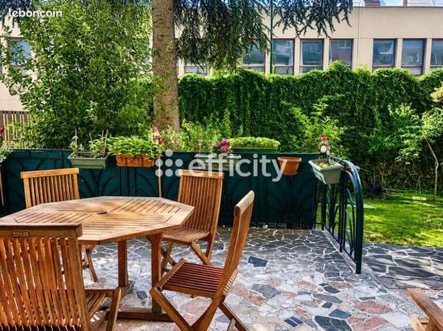 Appartement 6 pièces 160 m²