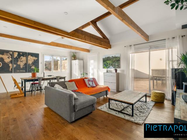 Appartement 6 pièces 160 m²