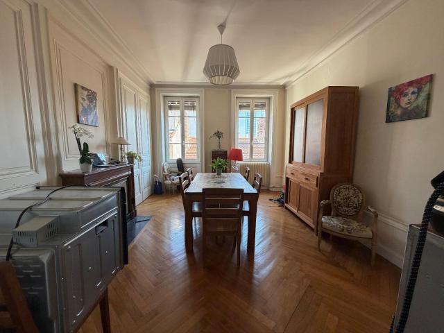 Appartement 6 pièces, 160 m² à louer à Lyon 6 69006