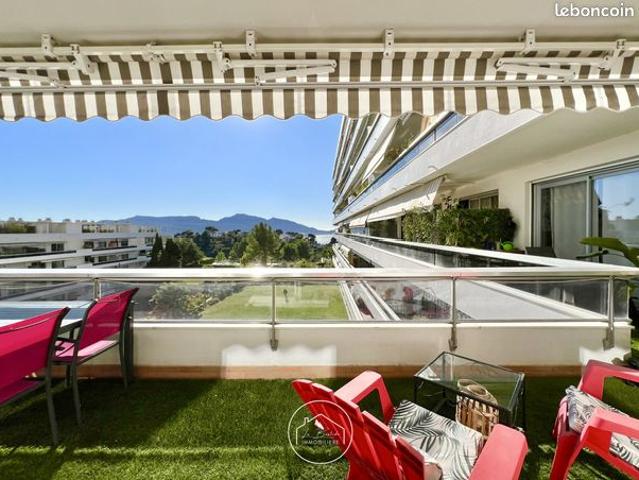 Appartement 6 pièces 161 m²
