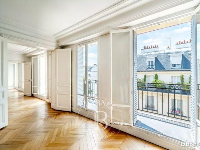 Appartement 6 pièces 161 m²