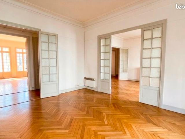 Appartement 6 pièces 161 m²