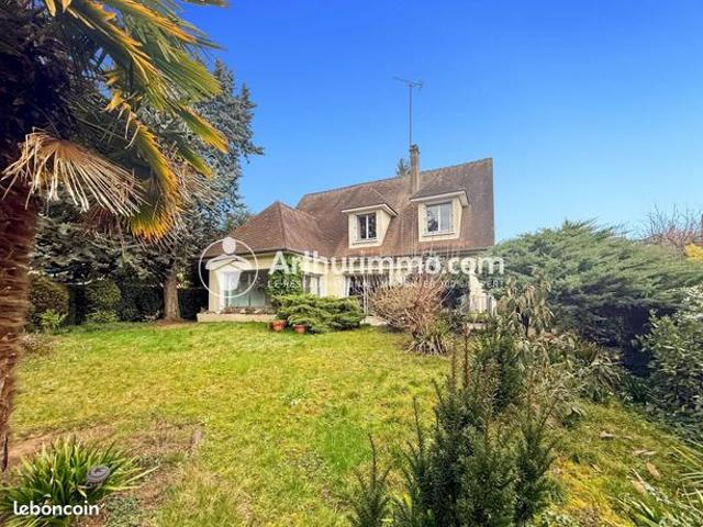 Maison 6 pièces 161 m²