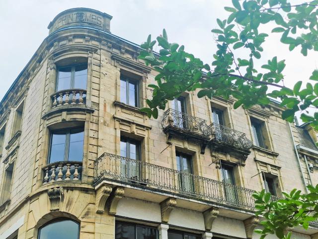 Appartement 6 pièces 162 m²