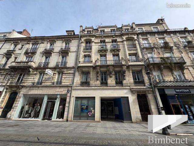 Appartement 6 pièces 163 m²