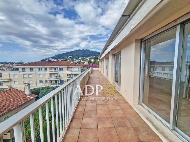 Appartement 6 pièces 164 m²