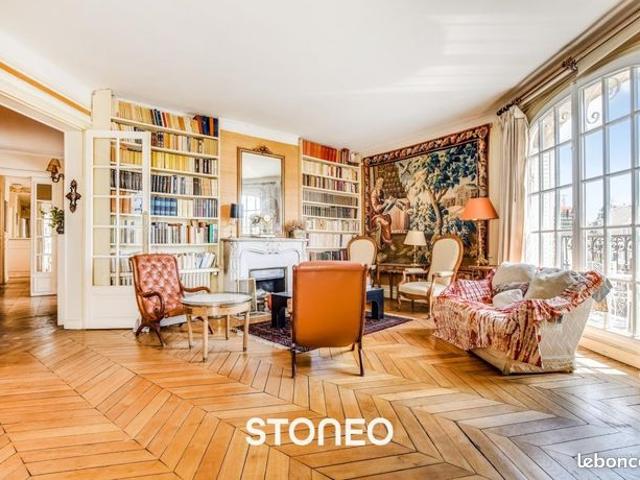 Appartement 6 pièces 165 m²