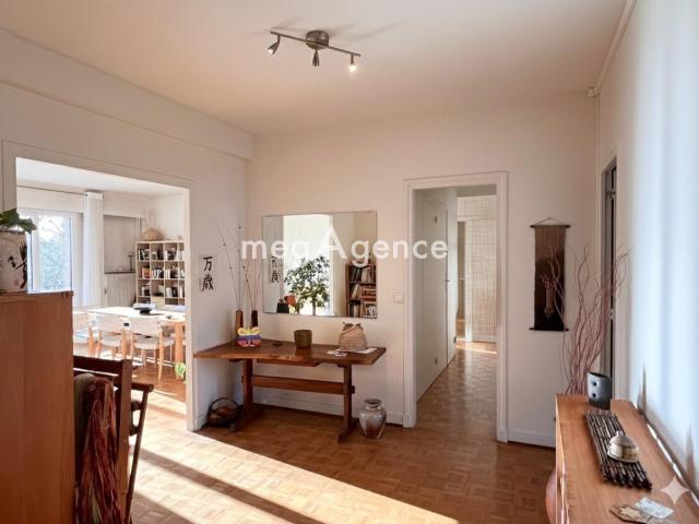 Appartement 6 pièces 165 m²