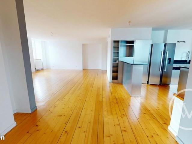 Appartement 6 pièces 166 m²