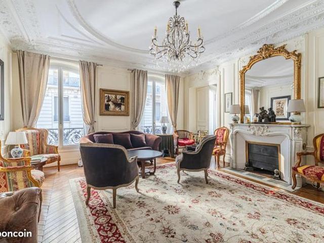 Appartement 6 pièces 166 m²