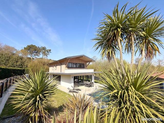 Villa 6 pièces 167 m²
