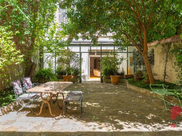 Appartement 6 pièces 168 m²