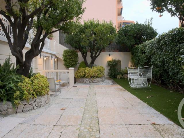 Appartement 6 pièces 169 m²