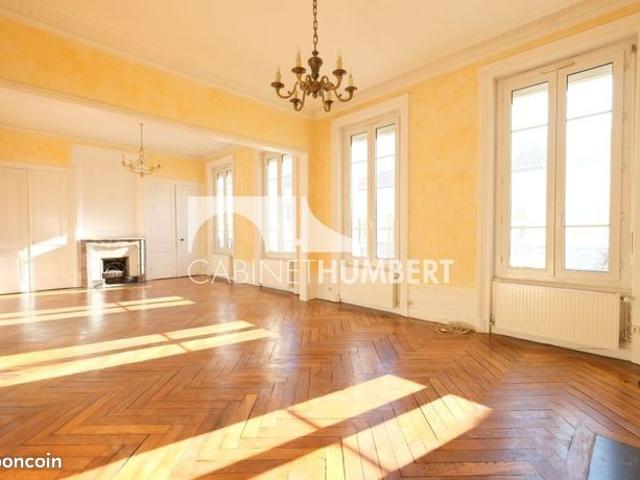 Appartement 6 pièces 170 m²