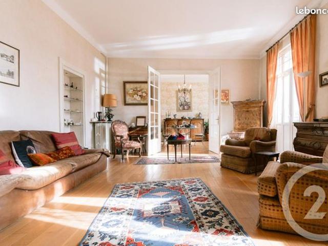 Appartement 6 pièces 170 m²