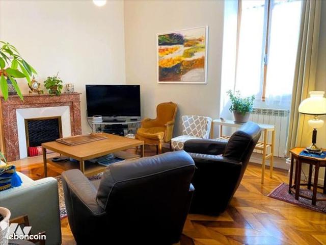 Appartement 6 pièces 170 m²