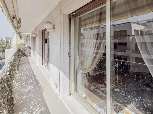 Appartement 6 pièces 170 m²