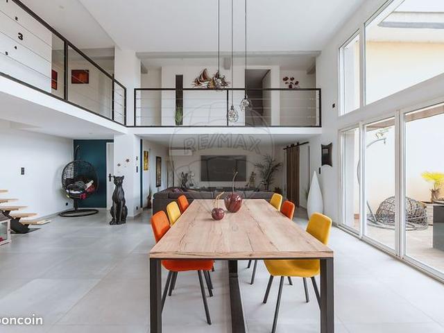 Appartement 6 pièces 171 m²