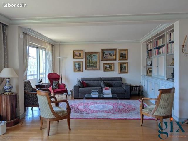 Appartement 6 pièces 172 m²