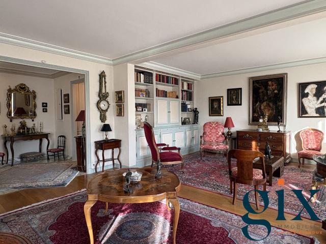 Appartement 6 pièces 172 m²