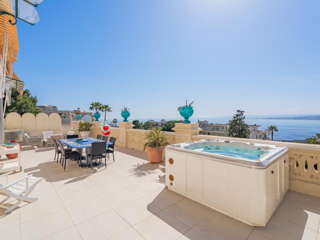 Appartement 6 pièces 173 m²