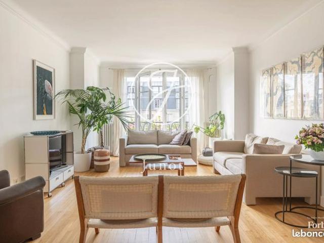 Appartement 6 pièces 174 m²