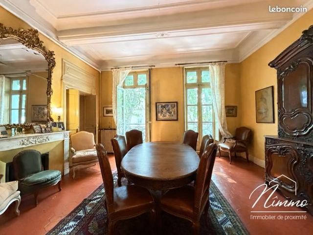 Appartement 6 pièces 175 m²