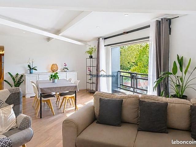 Appartement 6 pièces 175 m²