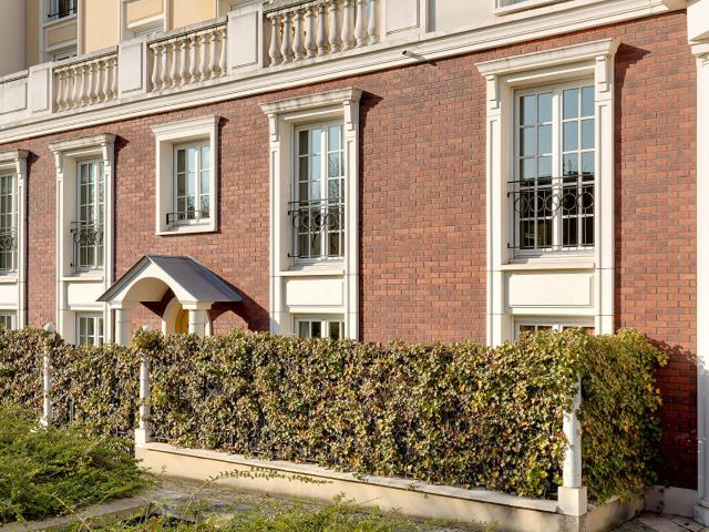 Appartement 6 pièces 176 m²