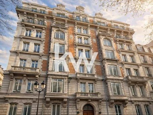 Appartement 6 pièces 177 m²