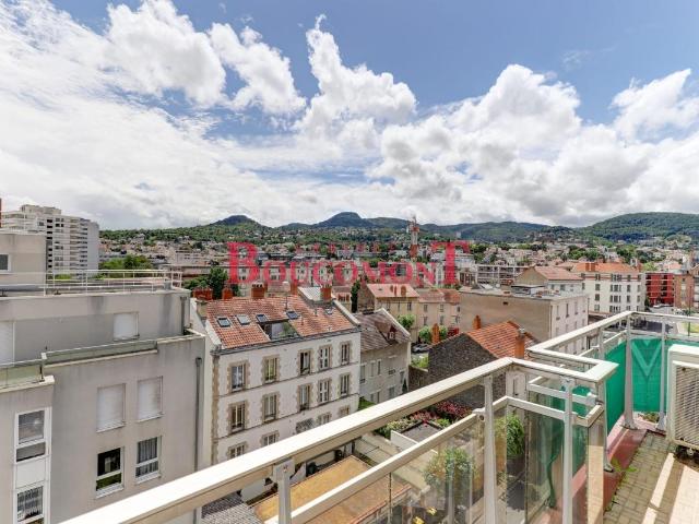 Appartement 6 pièces 170 m²