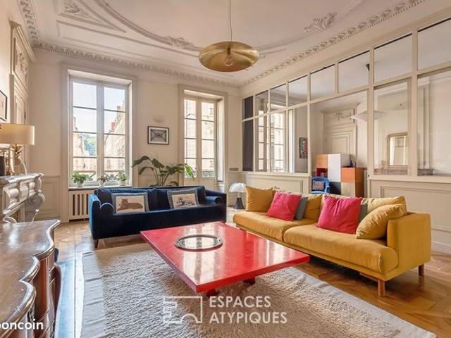 Appartement 6 pièces 179 m²