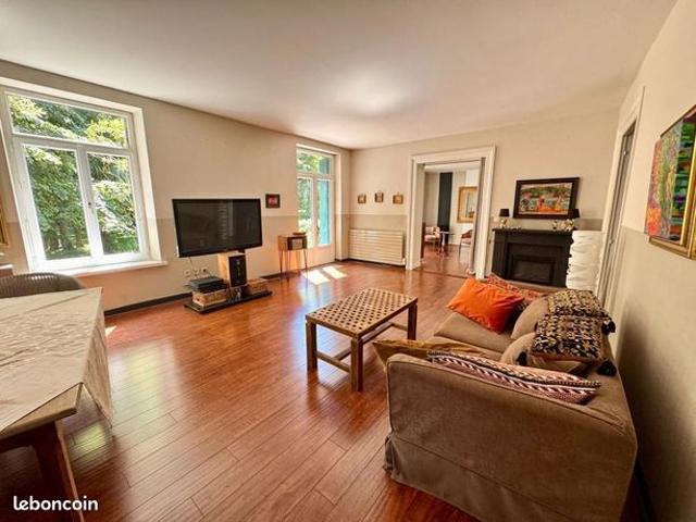 Appartement 5 pièces 180 m²