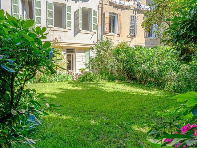 Appartement 6 pièces 180 m²