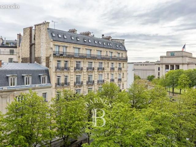 Appartement 6 pièces 182 m²