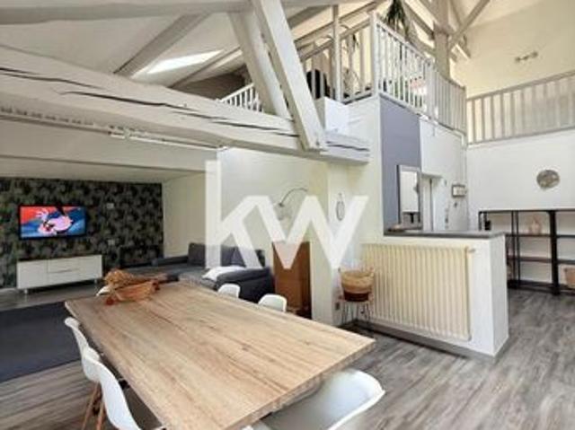 Appartement 6 pièces 182 m²