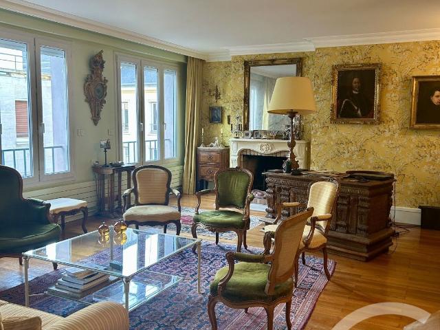 Appartement 6 pièces 183 m²