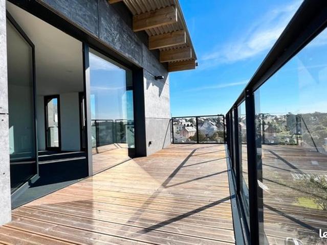 Appartement 6 pièces 183 m²