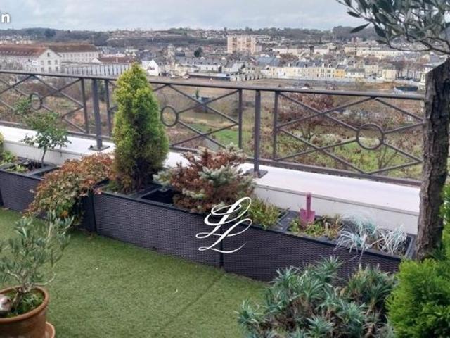 Appartement 6 pièces 184 m²