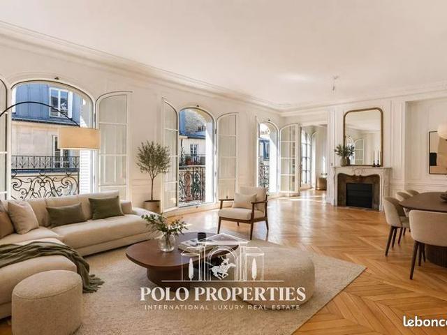 Appartement 6 pièces 185 m²