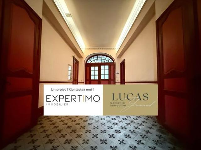 Appartement 6 pièces 186 m²