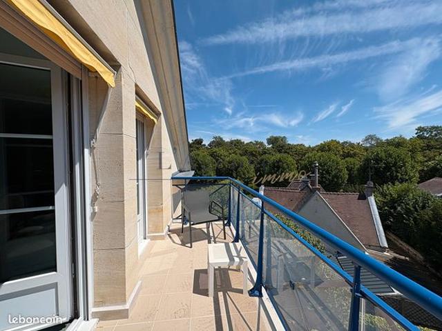 Appartement 6 pièces 186 m²
