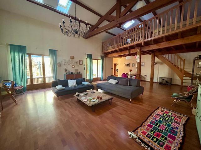 Appartement 6 pièces, 187 m² à louer à Clermont Ferrand 63000